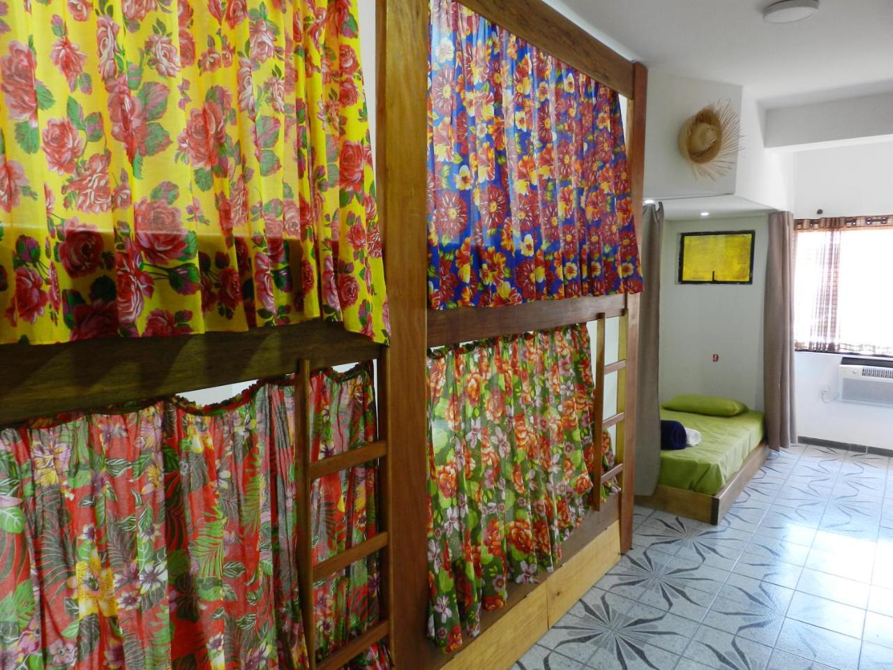 Utopia Hostel Апаресіда Екстер'єр фото